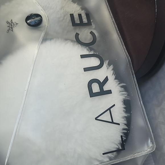 Laruce Reusable Face Disks/ Remover Pads - Picture 3 of 9